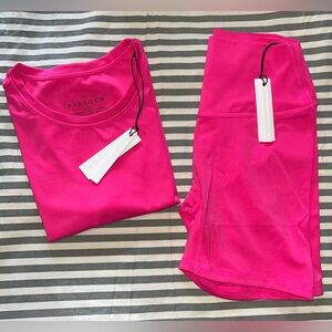 Paragon Reluna Short Sleeve Mid + High-Rise Sculptseam Plus Shorts in Crush Sz M